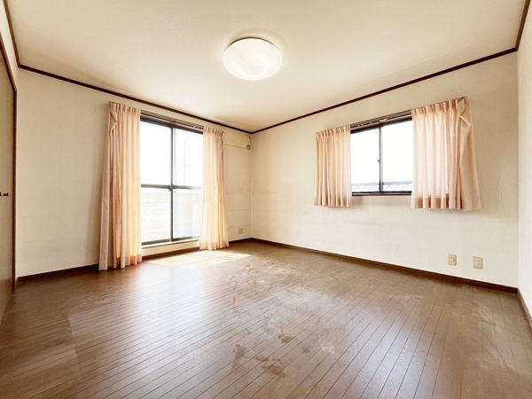 西宮市荒木町の中古一戸建て