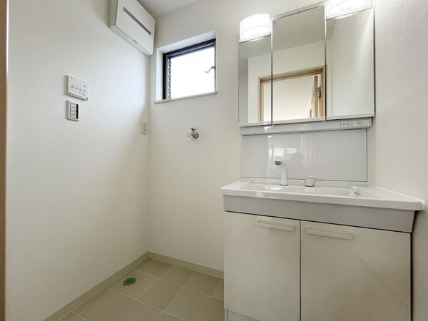 宝塚市高司３丁目の中古一戸建て