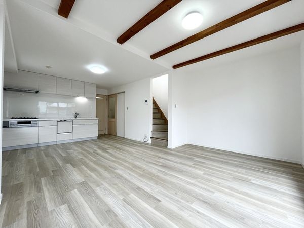 宝塚市高司３丁目の中古一戸建て