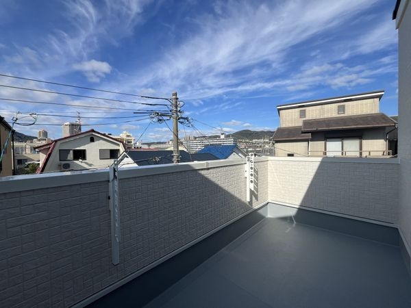 宝塚市美座2丁目　新築一戸建て