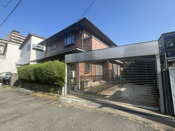 西宮市小松南町１丁目の中古一戸建て