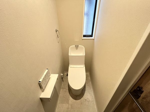 尼崎市東園田町７丁目　新築一戸建て