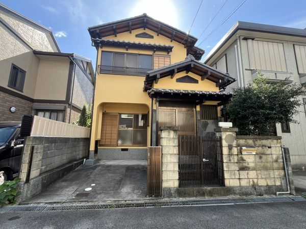 宝塚市米谷１丁目　中古一戸建て