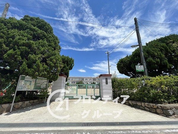 宝塚市塔の町の中古一戸建て(宝塚市立良元小学校)