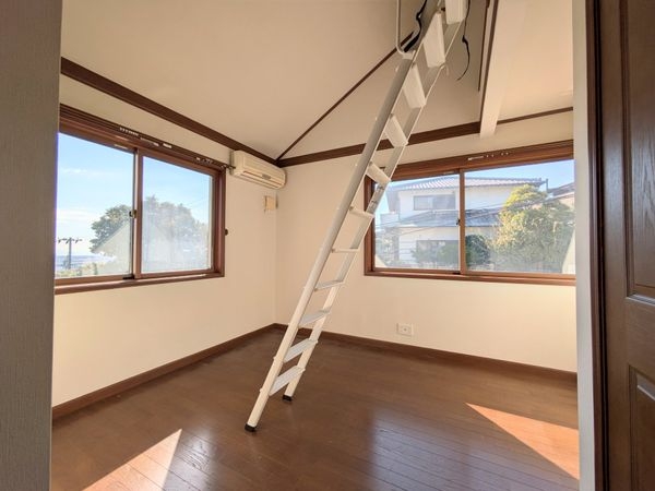 芦屋市三条町の中古一戸建て