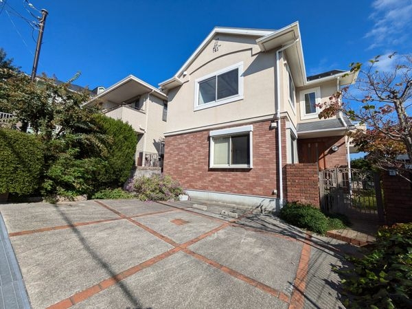 芦屋市三条町　中古一戸建て