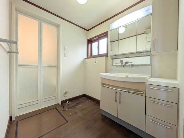 芦屋市三条町の中古一戸建て