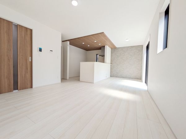 宝塚市安倉南４丁目　新築一戸建て　１号棟
