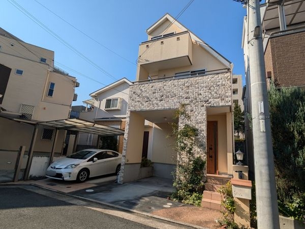 西宮市段上町４丁目の中古一戸建て