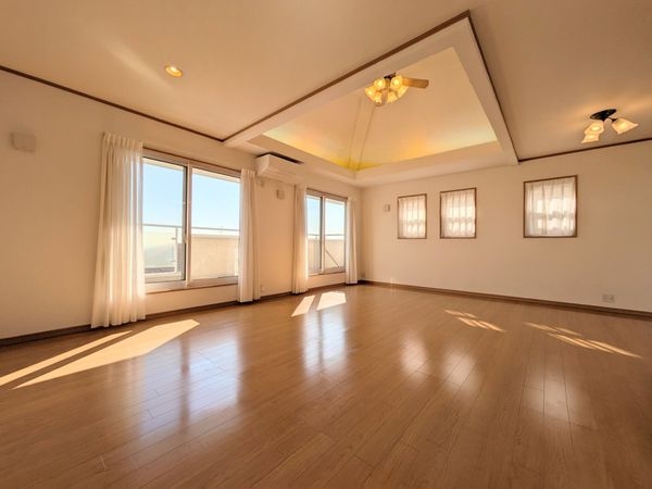 芦屋市三条町の中古一戸建て