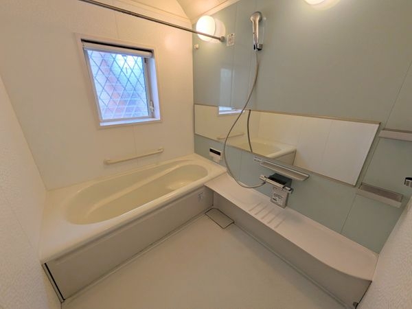 芦屋市三条町　中古一戸建て