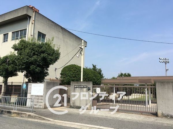 尼崎市戸ノ内町3丁目の中古一戸建て(豊中市立庄内西小学校)