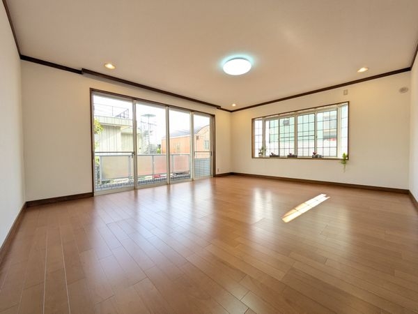 西宮市苦楽園二番町　中古一戸建て