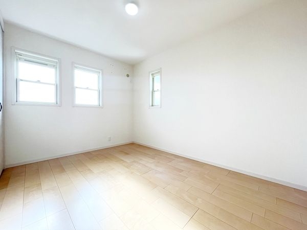 宝塚市泉ガ丘の中古一戸建て