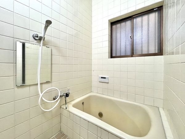 尼崎市武庫之荘６丁目　中古一戸建て