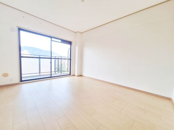 サンハイツ逆瀬川B棟　中古マンション