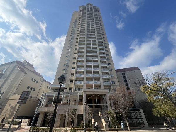 ファミール宝塚グランスイートタワー　中古マンション