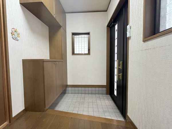 西宮市津門呉羽町の中古一戸建て