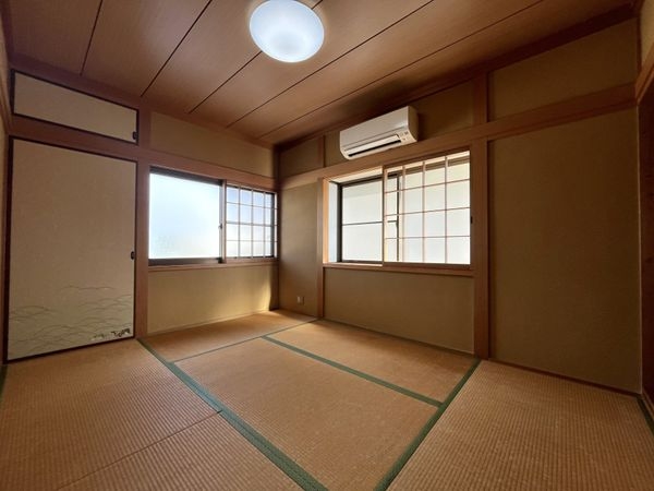 西宮市津門呉羽町の中古一戸建て