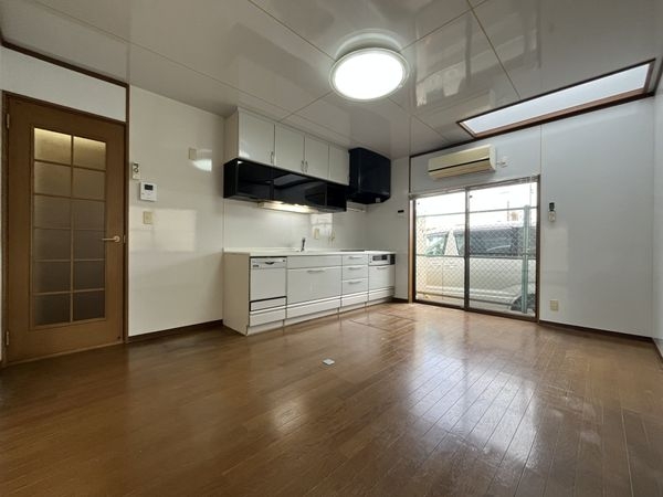 西宮市津門呉羽町の中古一戸建て