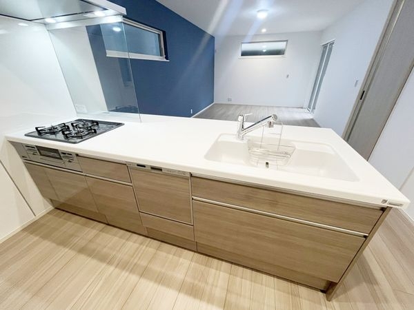 尼崎市西立花町４丁目　新築一戸建て