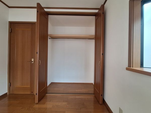 西宮市上甲東園５丁目の中古一戸建て