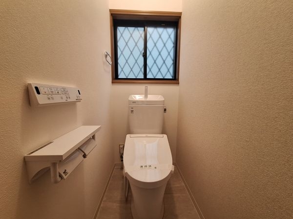 西宮市上甲東園５丁目の中古一戸建て