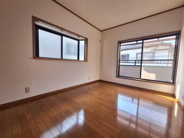 西宮市上甲東園５丁目の中古一戸建て