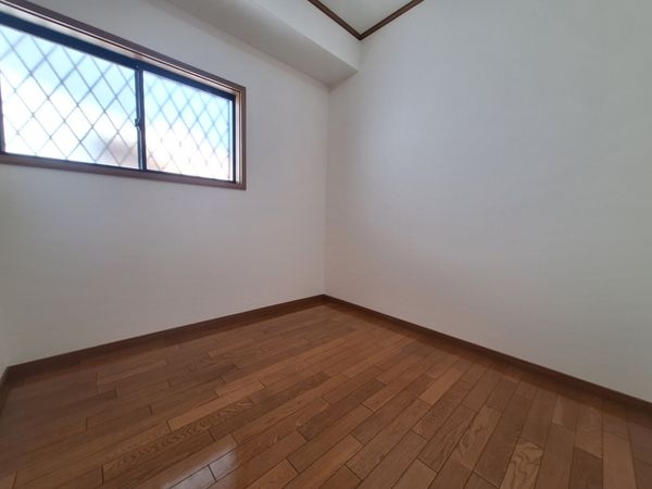 西宮市上甲東園５丁目の中古一戸建て