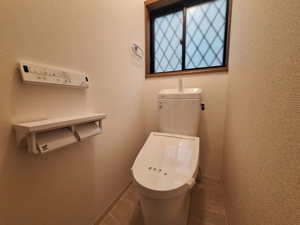 西宮市上甲東園５丁目の中古一戸建て