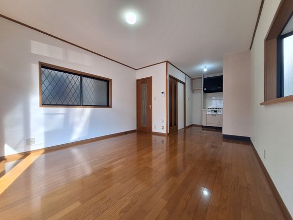 西宮市上甲東園５丁目　中古一戸建て