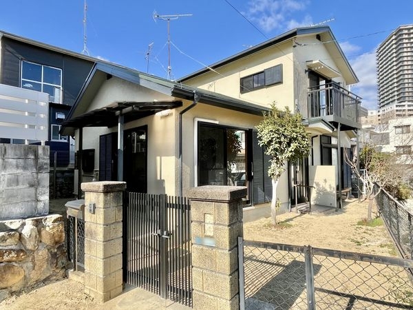 宝塚市南口１丁目　中古一戸建て