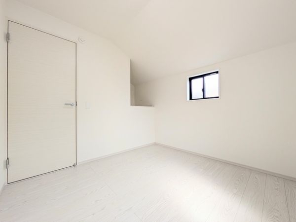 西宮市上大市５丁目　新築一戸建て　２期　全１区画