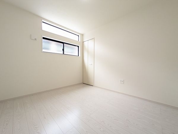 西宮市上大市５丁目　新築一戸建て　２期　全１区画