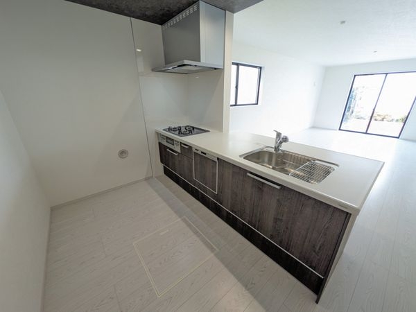 西宮市上大市５丁目　新築一戸建て　２期　全１区画