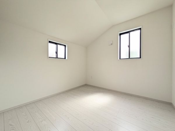 西宮市上大市５丁目　新築一戸建て　２期　全１区画