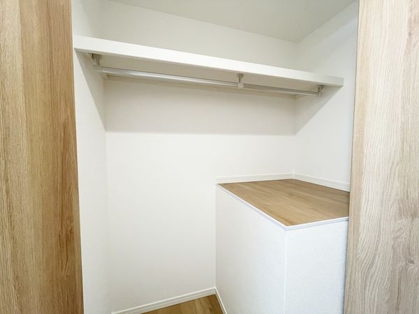 尼崎市稲葉荘４丁目の中古一戸建て