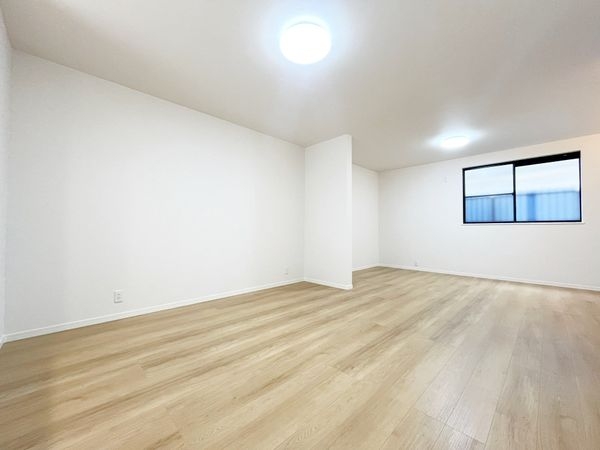 尼崎市稲葉荘４丁目の中古一戸建て