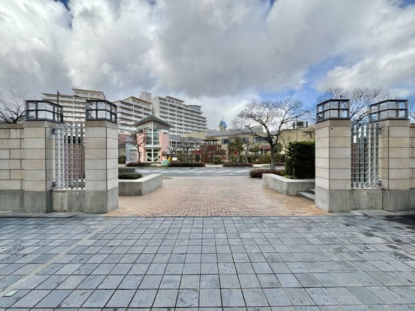 西宮マリナパークシティ港のまちハーバーヴィラ南棟　中古マン…