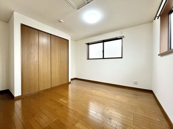 尼崎市名神町３丁目の中古一戸建て