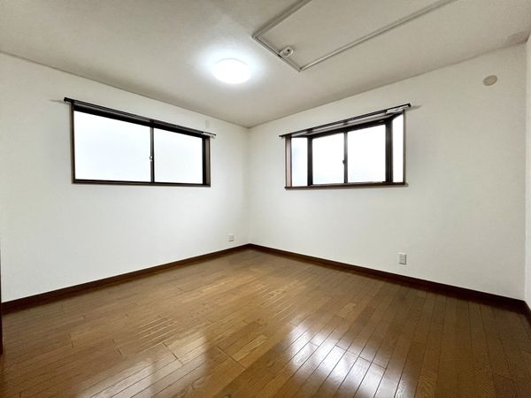 尼崎市名神町３丁目の中古一戸建て