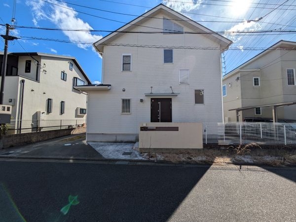 宝塚市山手台西４丁目　中古一戸建て