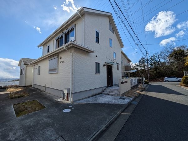 宝塚市山手台西４丁目の中古一戸建て