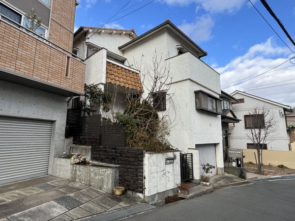 西宮市甲陽園本庄町の中古一戸建て