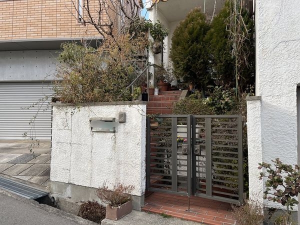 西宮市甲陽園本庄町の中古一戸建て