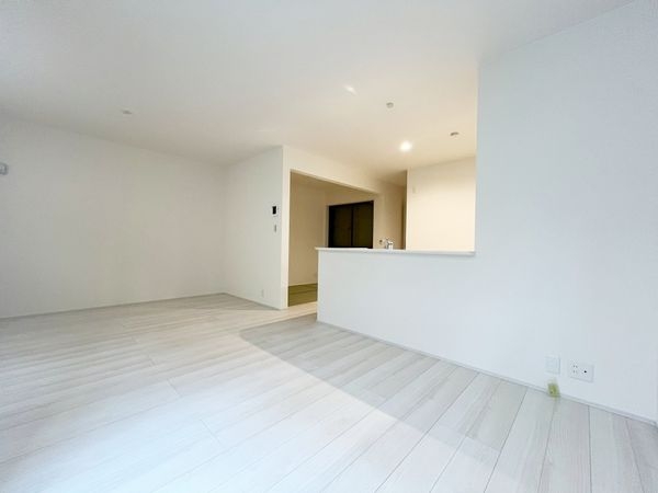 西宮市甲子園九番町　新築一戸建て　全１区画