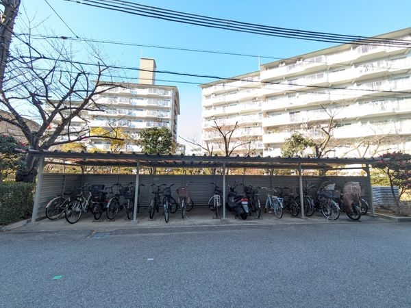 芦屋緑２住宅５号棟　中古マンション