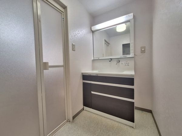 芦屋緑２住宅５号棟　中古マンション