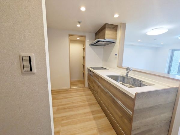 宝塚パインクレスト　中古マンション