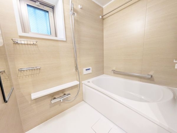 宝塚パインクレスト　中古マンション